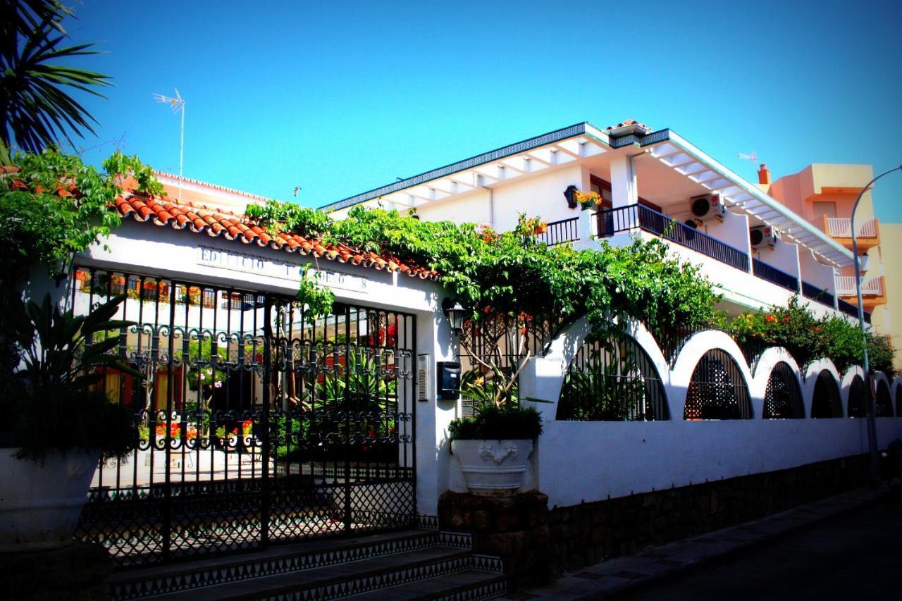 Estudio Con Encanto En La Carihuela Torremolinos Bagian luar foto